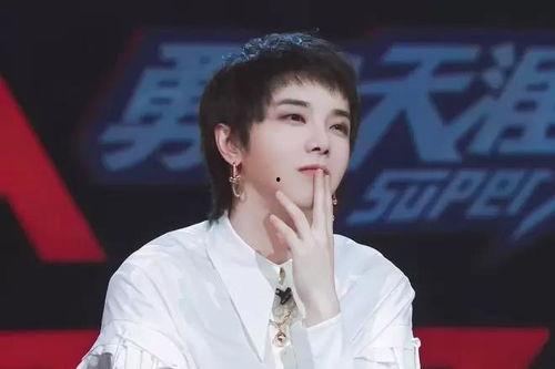 华晨宇吃瓜爆料,娱乐圈爆料引发热议