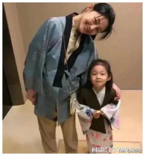 吃瓜爆料主持圈,吃瓜爆料背后的真相与内幕