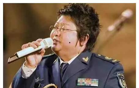 吃瓜爆料最新刘德华,吃瓜群众热议，娱乐圈再掀波澜
