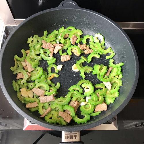 热门吃瓜爆料有哪些,揭秘明星背后的故事