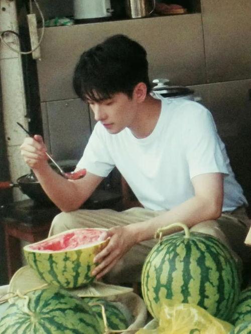 最新吃瓜爆料真实,当红明星惊人内幕曝光