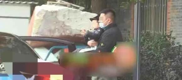 吃瓜爆料东城事件,吃瓜群众揭秘背后真相